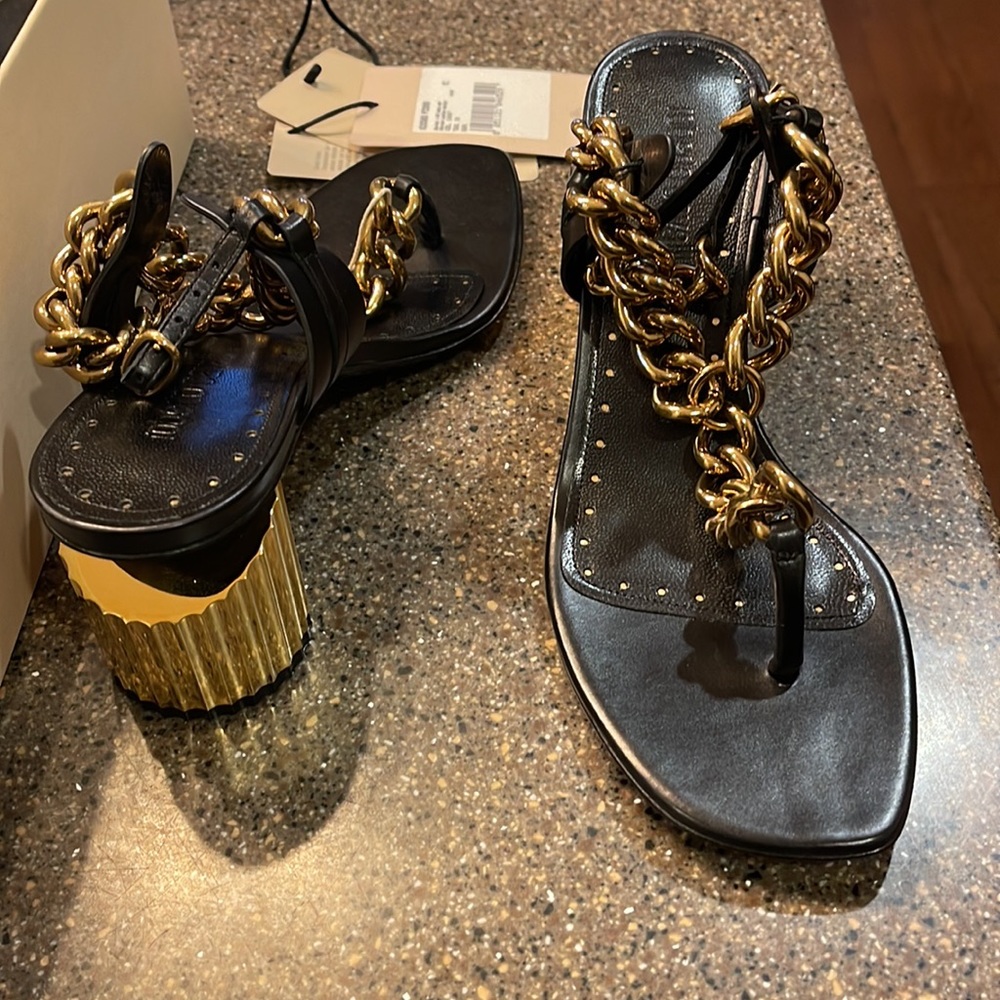 ROBERTO CAVALLI BLACK AND GOLD CHAIN SANDALS SIZE 38 - Picture 3 of 9